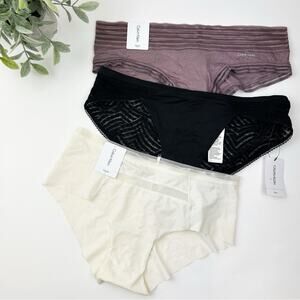 Calvin Klein Panty Bikini and Hipster Bundle Size Small